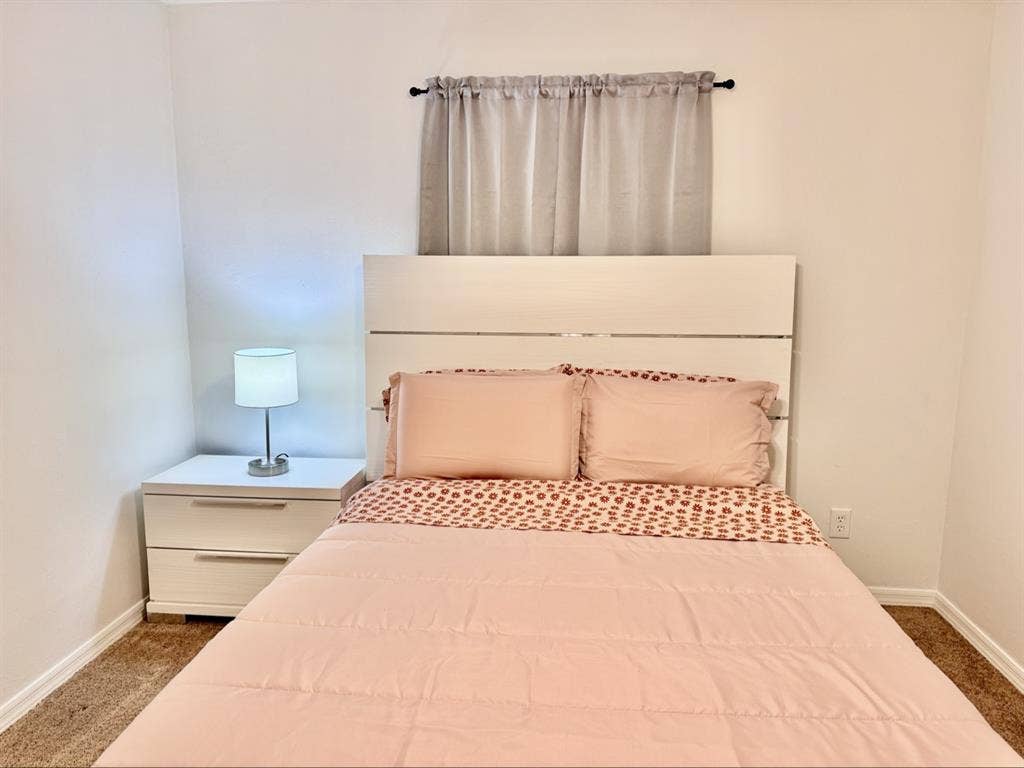 Furnished room for rent