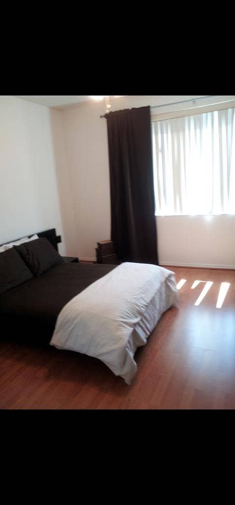 COZY TOWNHOUSE IN WESTON