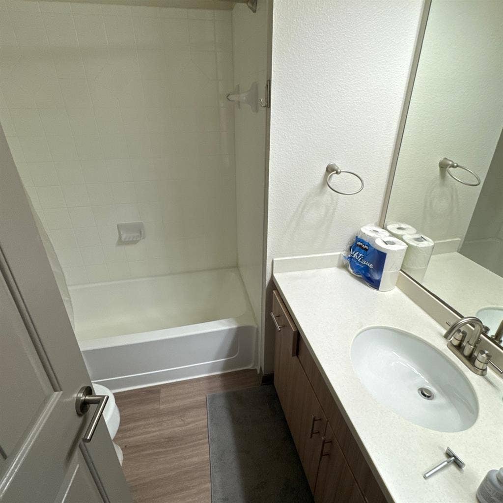 1 Bedroom/ Bathroom (not furnished)