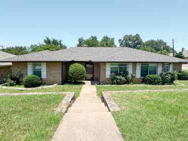 Private Rooms in the Heart of DFW!