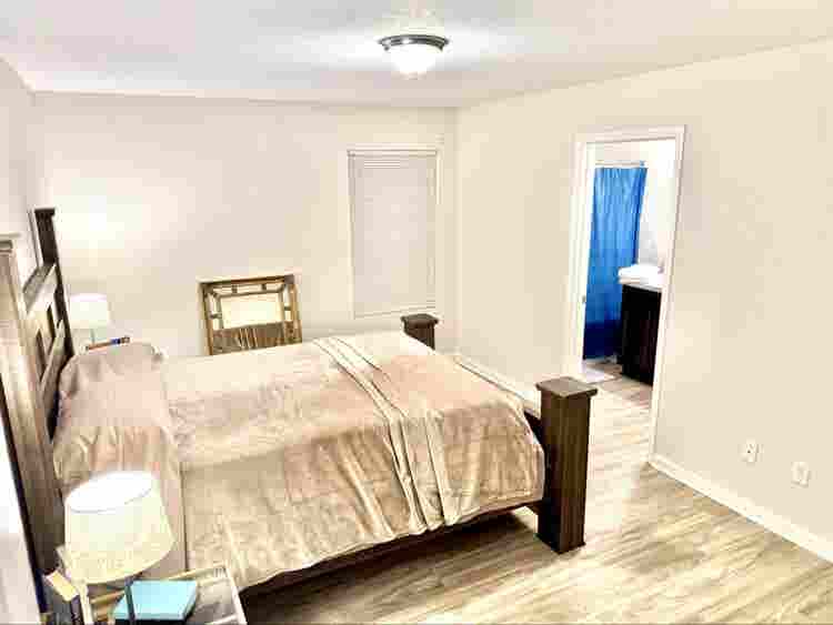 Room #1 Home Next to JAX Airport