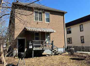 Spacious 6-Bedroom House