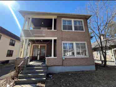 Spacious 6-Bedroom House