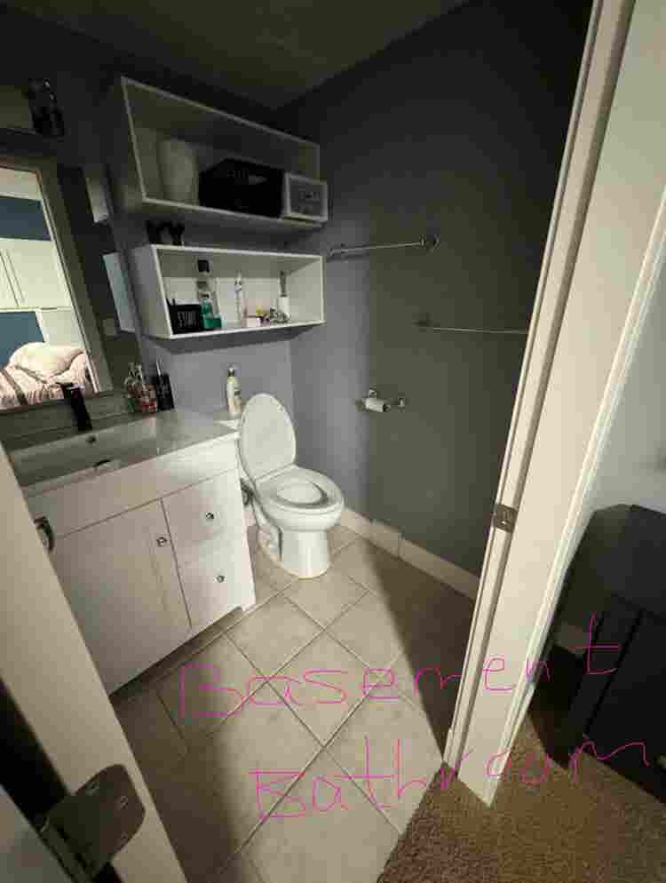Shannon Lake Area - SHARED LIVING