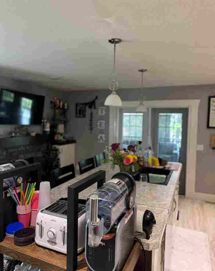 Shannon Lake Area - SHARED LIVING