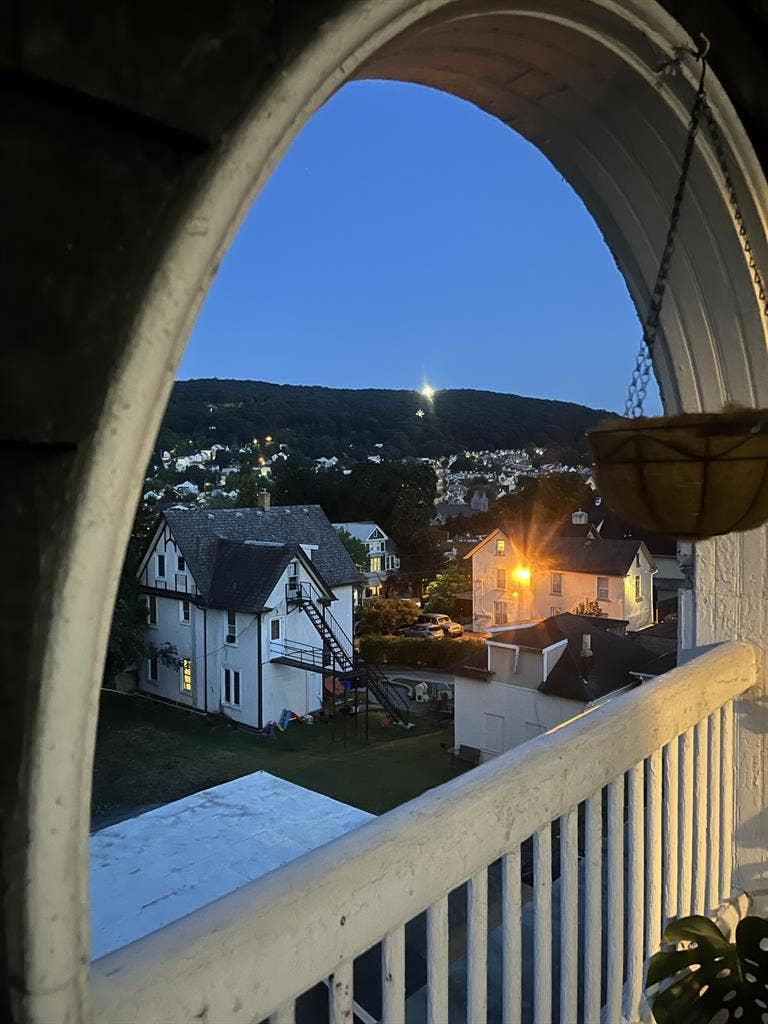 Bedroom available in Bethlehem, PA