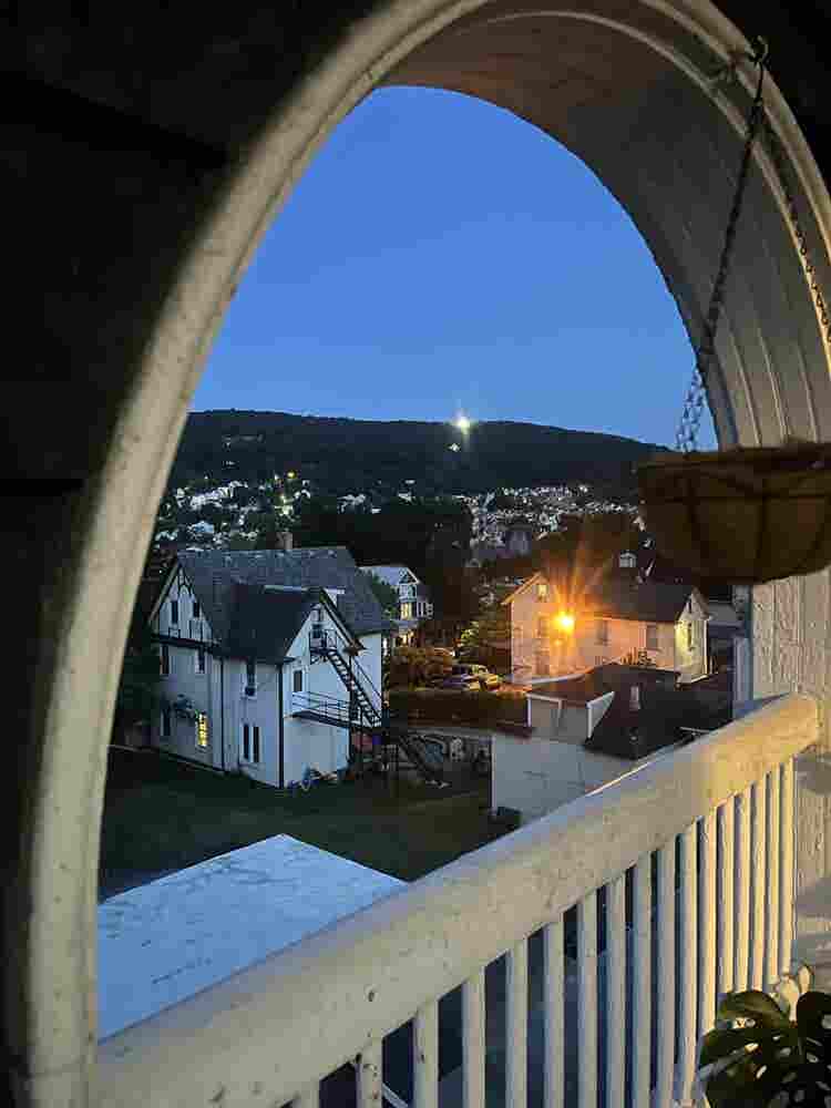 Bedroom available in Bethlehem, PA