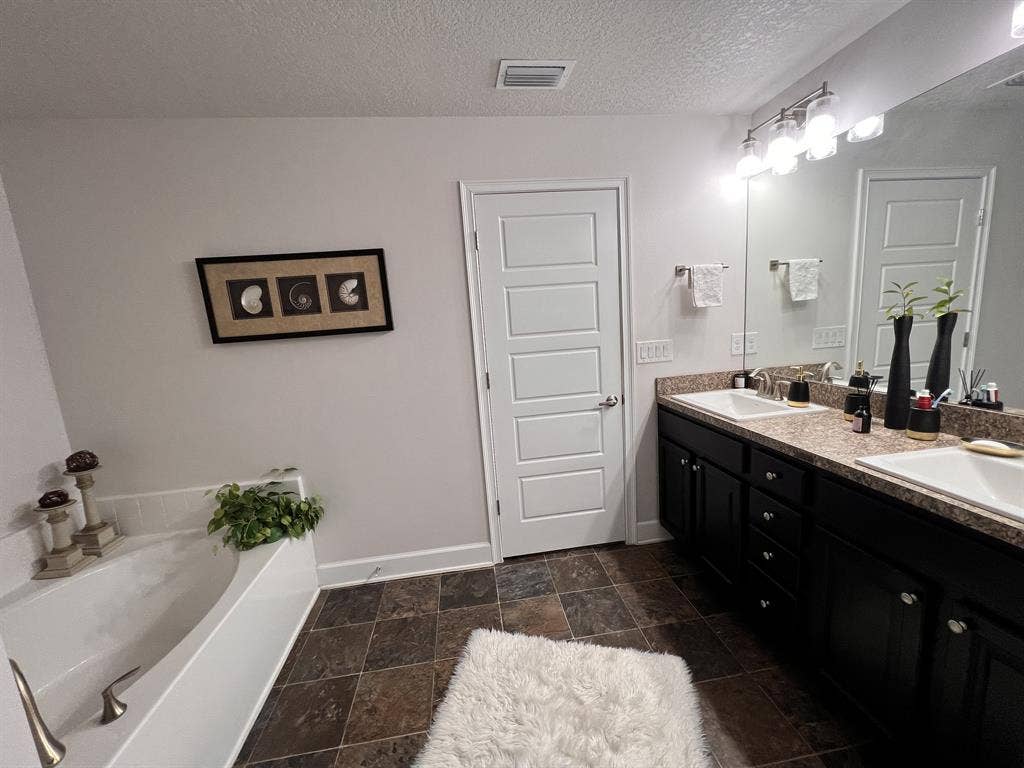 Beautiful home Palm Bay!!