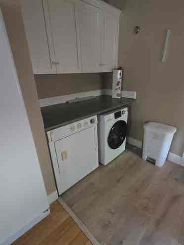 Big Room and unshared Bathroom