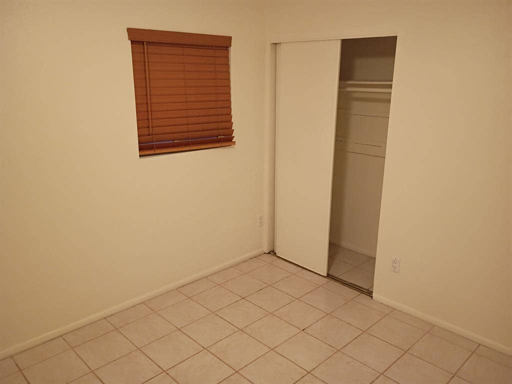 Room in ba house