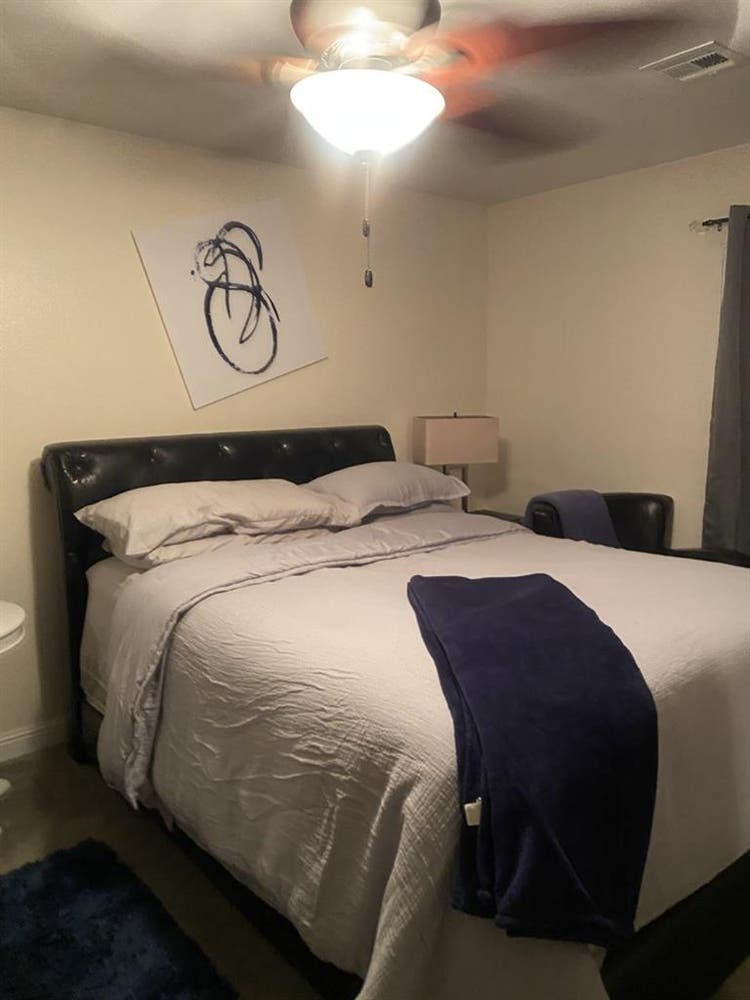Full furnished room no pet no drugs
