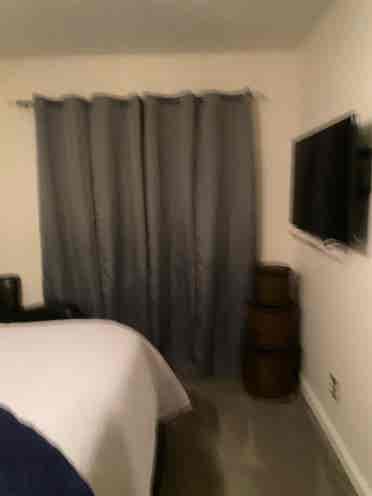 Full furnished room no pet no drugs