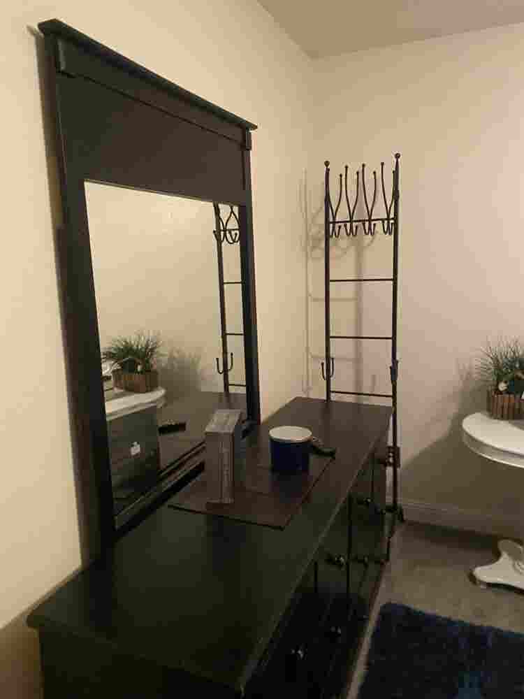 Full furnished room no pet no drugs