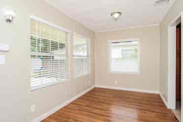 Peaceful Room—Great Location