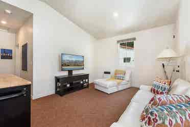 Lease Takeover Near SBCC /month