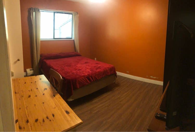 AVAILABLE NOW! Waterfront view!