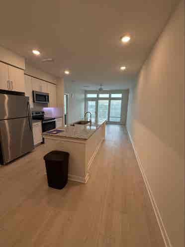 Sub lease available in St Pete