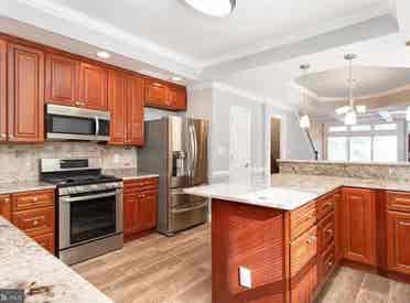 Patterson Park sublet (Aug )