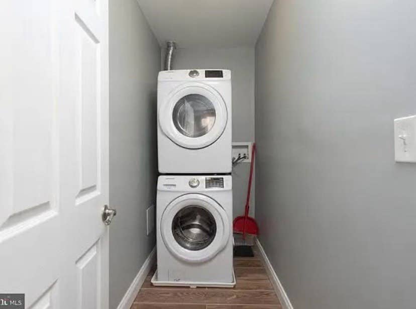 Patterson Park sublet (Aug )