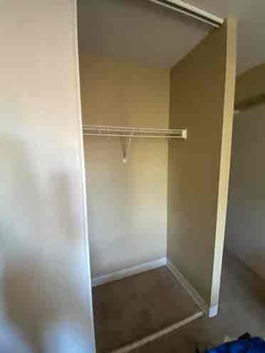 Looking for a roommate  ( male )