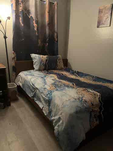 Private room for rent