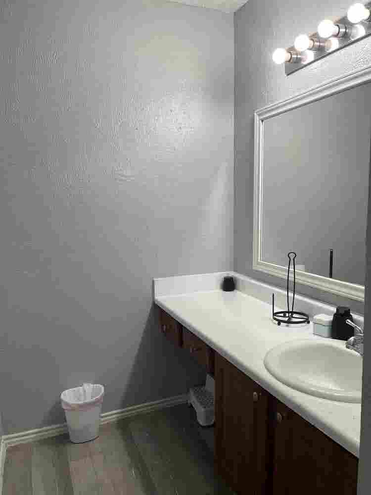 Private room for rent