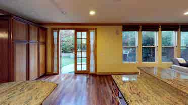 1 BR in Los Angeles