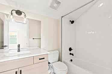 3 BR in DENVER