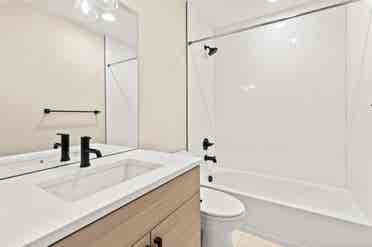 3 BR in DENVER