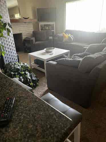 Furnished, shared, included. Gahann