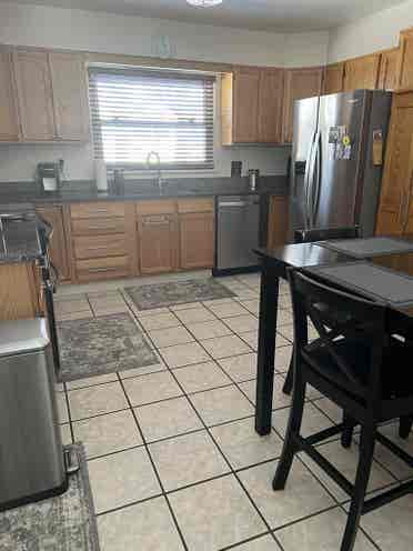 Furnished, shared, included. Gahann