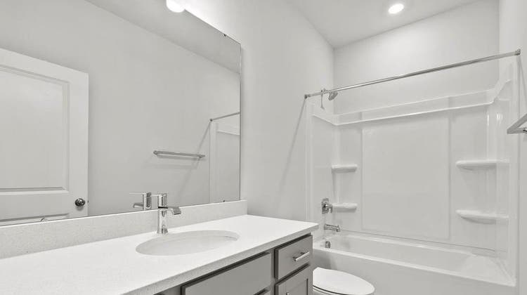 Rent - 3 BHK New Town Home End Unit