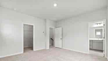 Rent - 3 BHK New Town Home End Unit