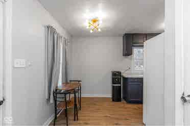 A room available for rent