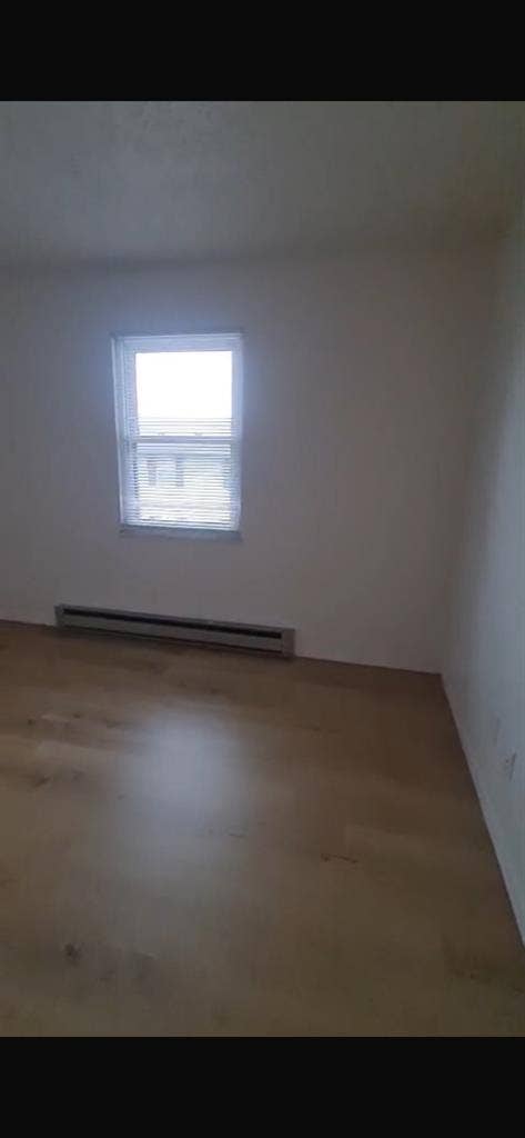 Room available from Aug