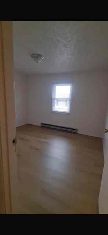 Room available from Aug