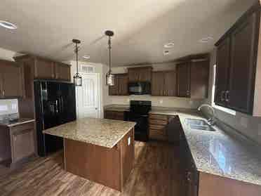 Looking for Roommates