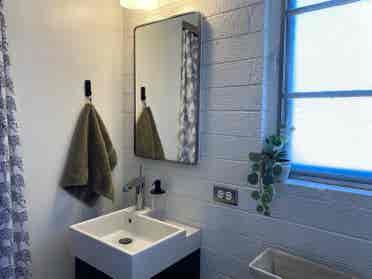 Room to rent with private bathroom!