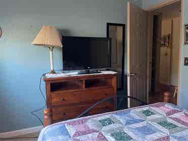 Beautiful furnished room & bath