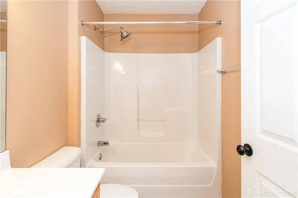 Female Roommate Wanted