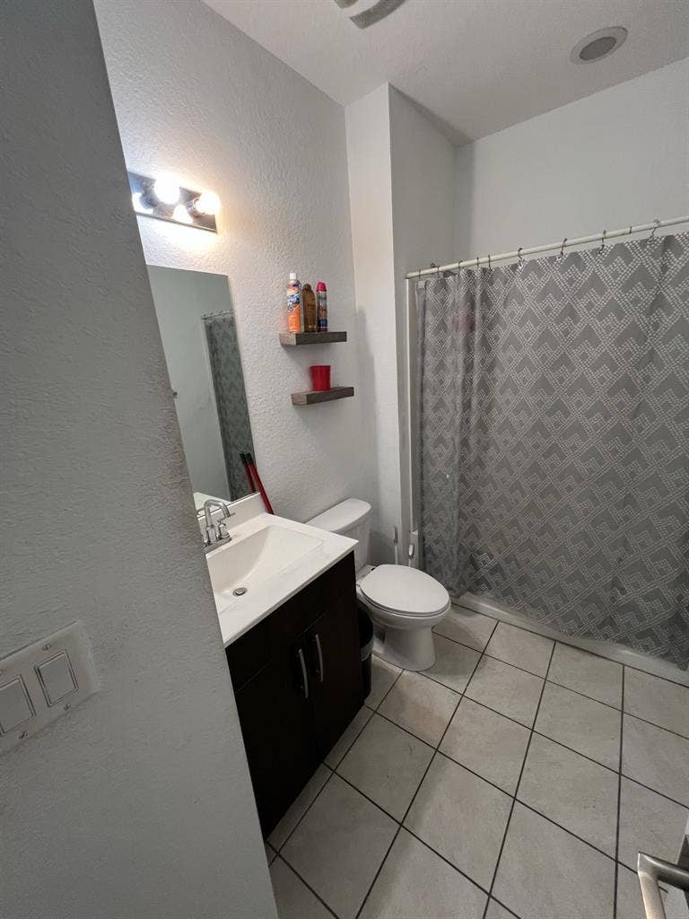 I rent furnished room