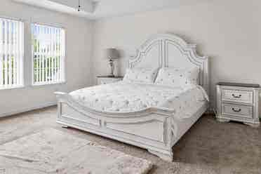 King Master BR suite Garden Home