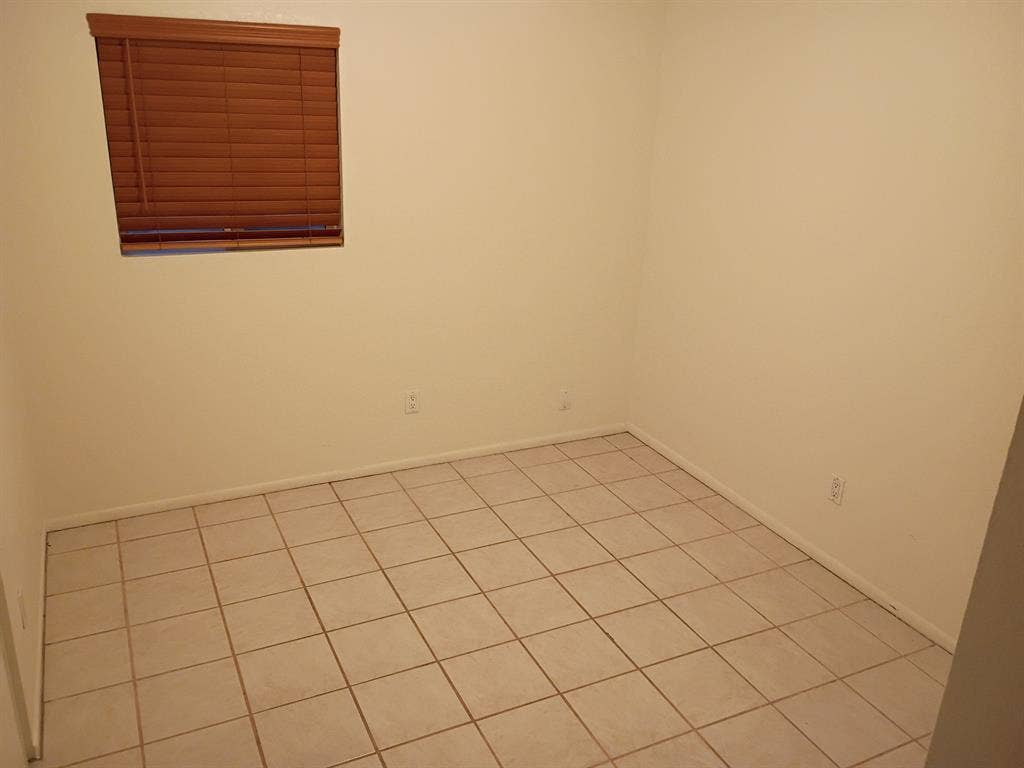 Room in ba house