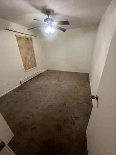 Private Bedroom/Private Bathroom