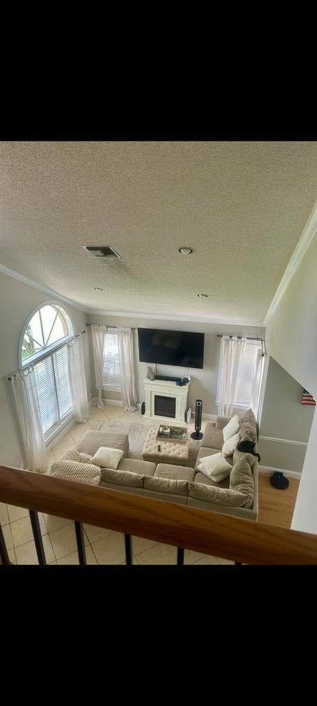 Nice private bedroom & bath