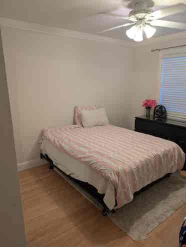 Nice private bedroom & bath