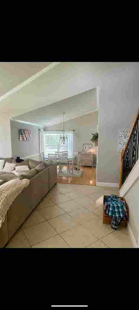 Nice private bedroom & bath