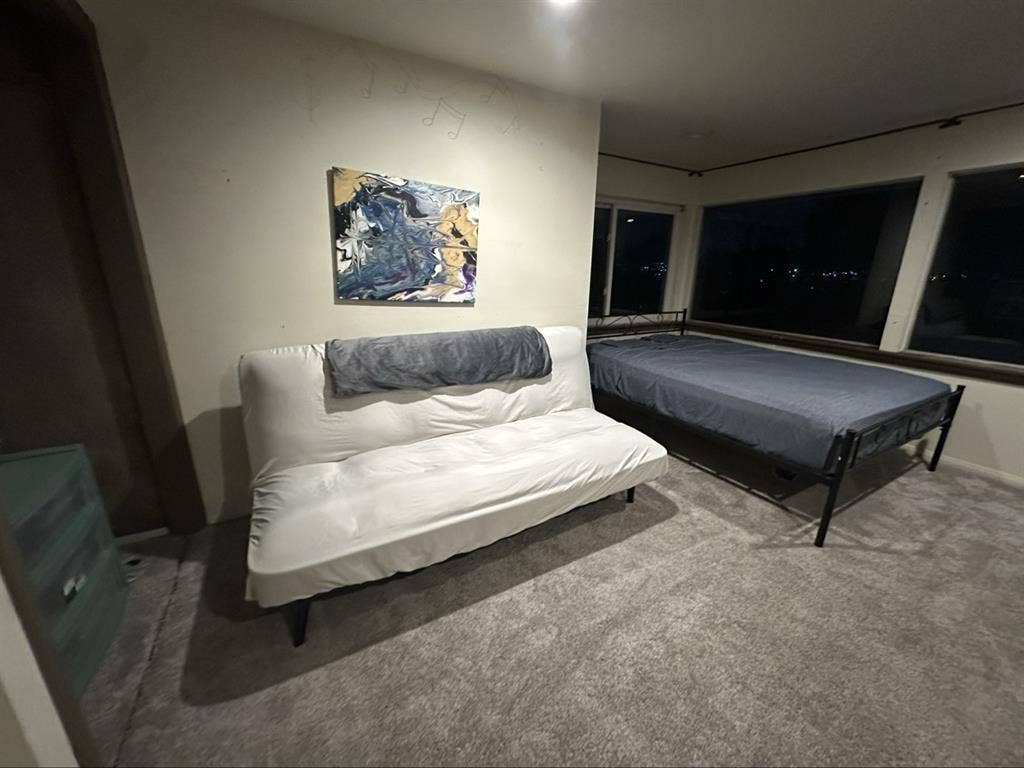 Room for rent in adult household
