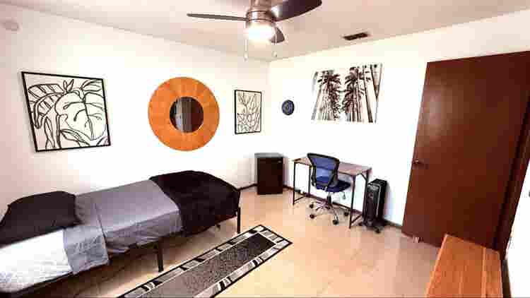 ★ Male Roommate Wanted ★