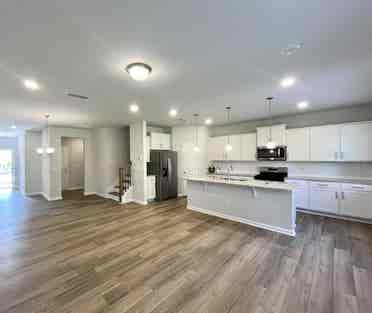 NEW Townhouse 2 rooms room shared